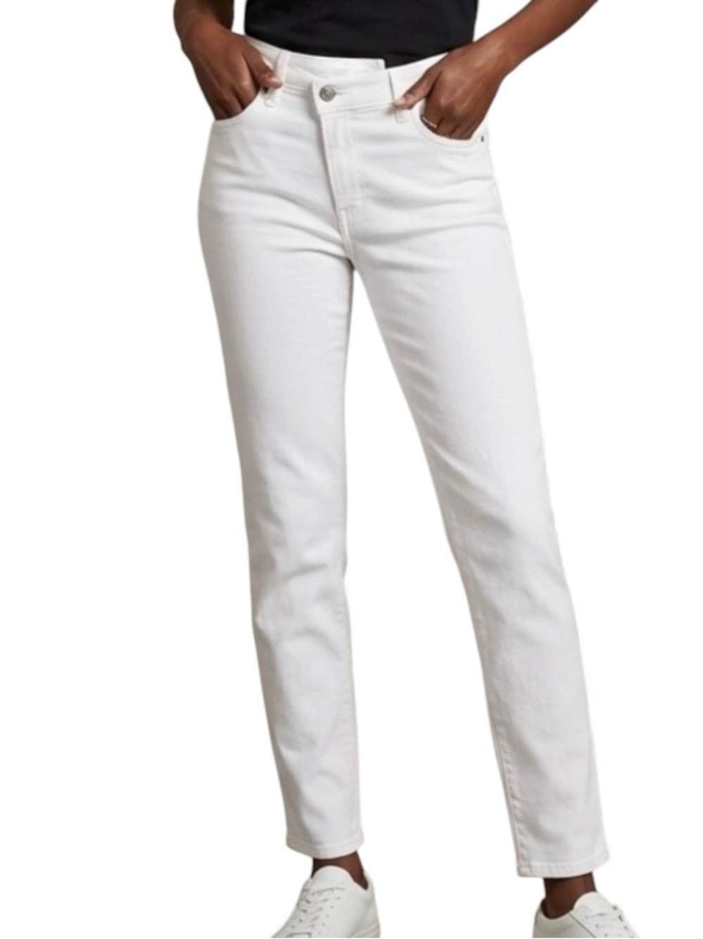American Eagle White Mom Jeans 12 Crossover Waist High Rise Straight Ankle